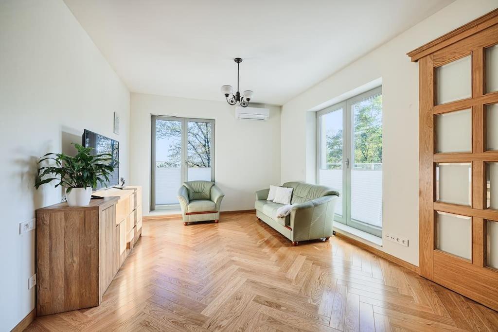 Apartament Wygodny Julianow Arturowek *